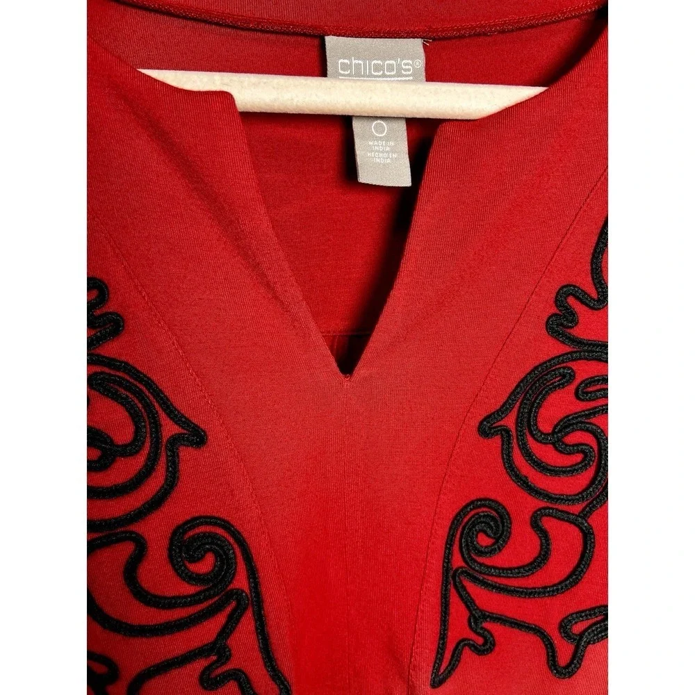 Chico's Embroidered Puff Sleeve Tie Front Stretch Top Women's Size 0 US Small - Picture 3 of 9